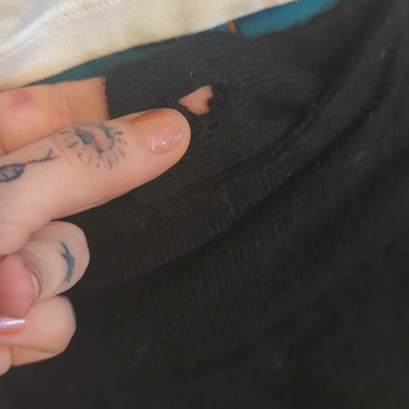 Black Knit Short Kilt - Picture 2 of 3